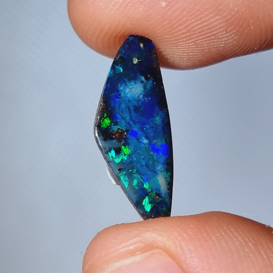 4.95 Ct freiform Blau-Türkis Boulder Opal