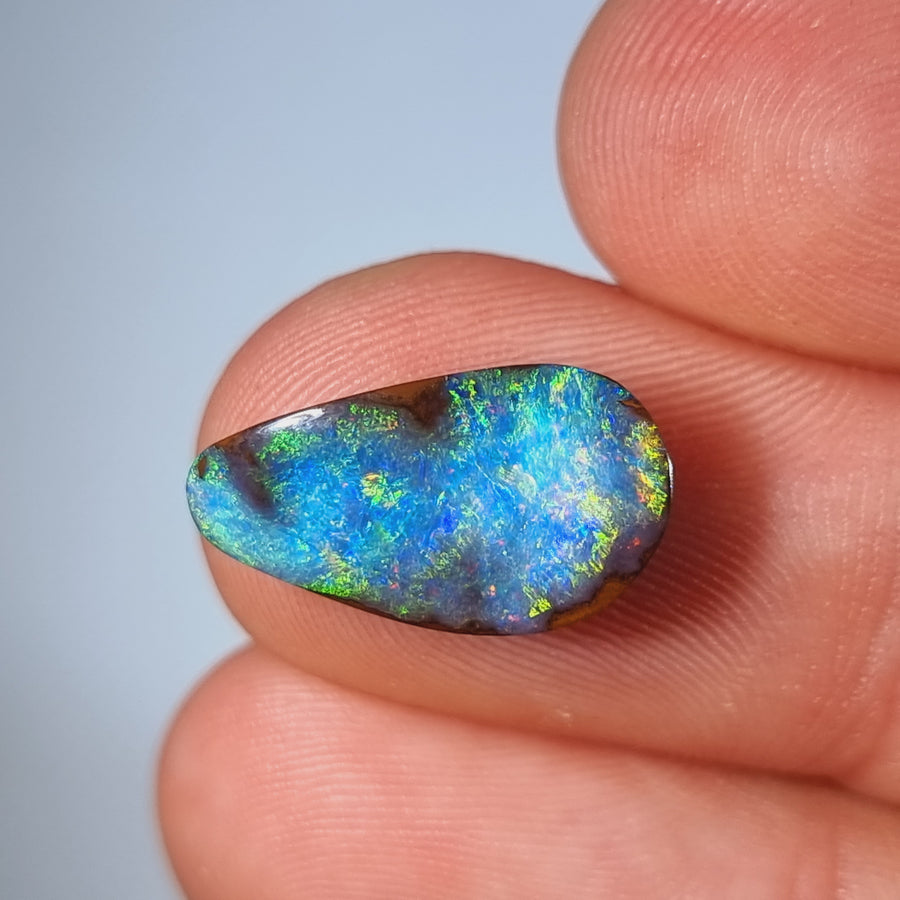 8.10 Ct Grün-Blau-Orange Boulder Opal