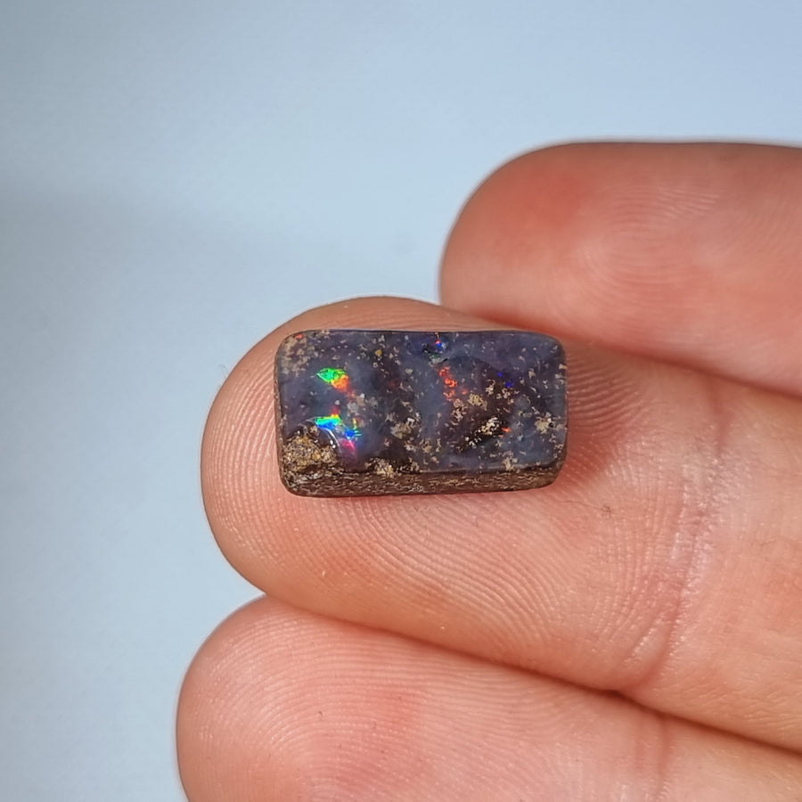 6,55 Ct schöner kleiner Boulder Opal