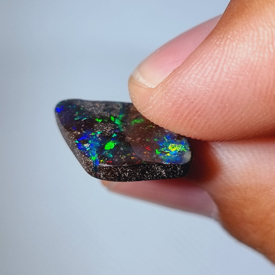 7.25 Ct schöner mehrfarbiger Australischer Boulder Opal