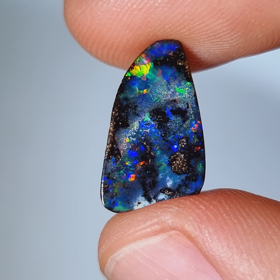 6,95 Ct mehrfarbiger Australischer Boulder Opal