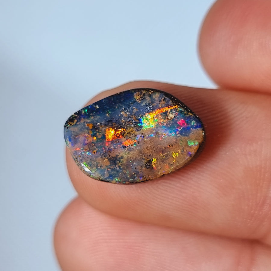 7.80 Ct mehrfarbiger Australischer Boulder Opal