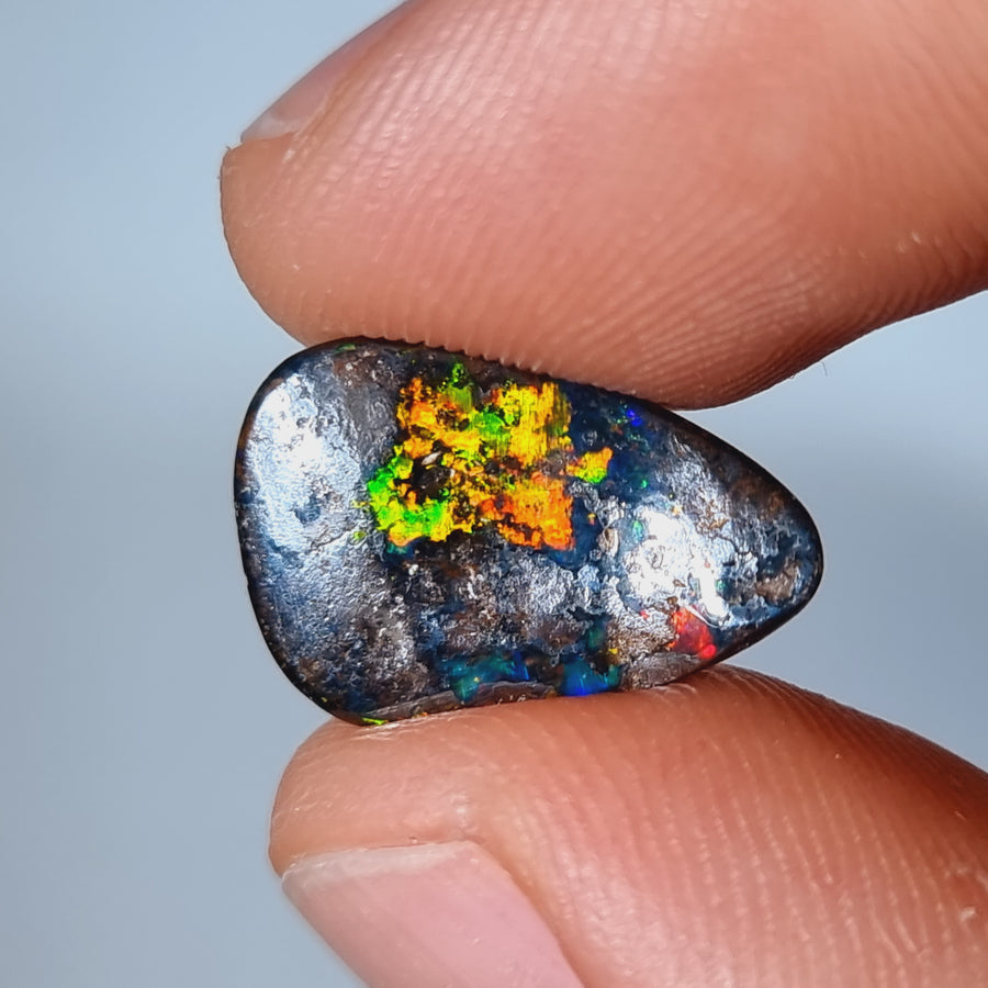 6.85 Ct mehrfarbiger Australischer Boulder Opal
