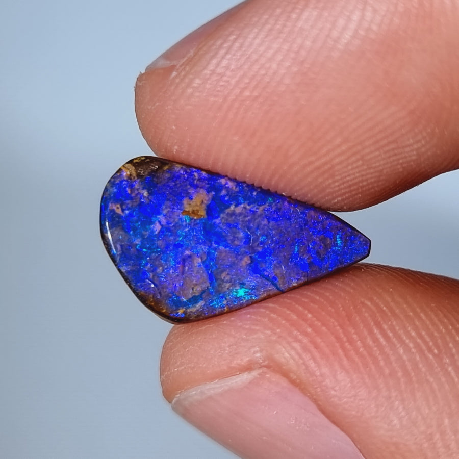 5.25 Ct schöner blauer Australischer Boulder Opal