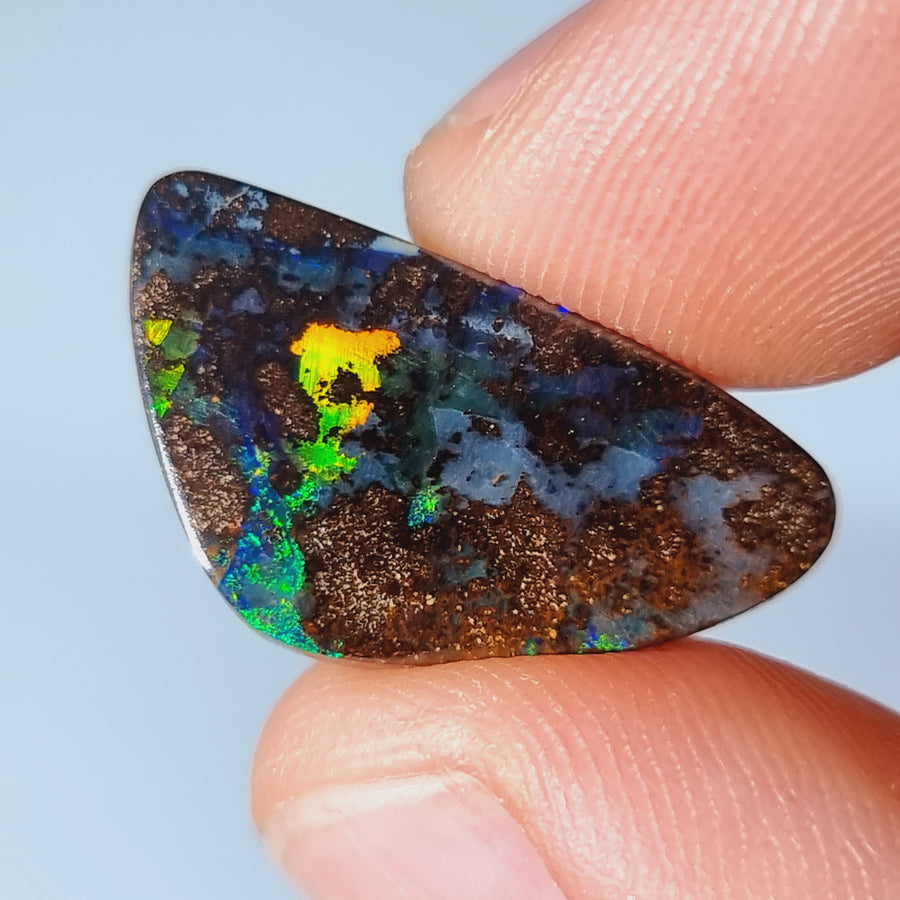 12,10 Ct freiform Australischer Boulder Opal