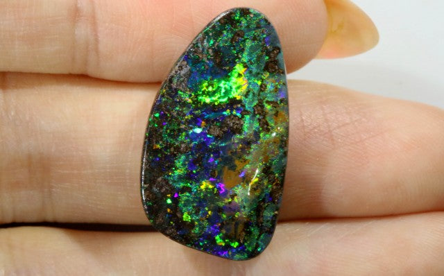 16.75 Cts Boulder Opal