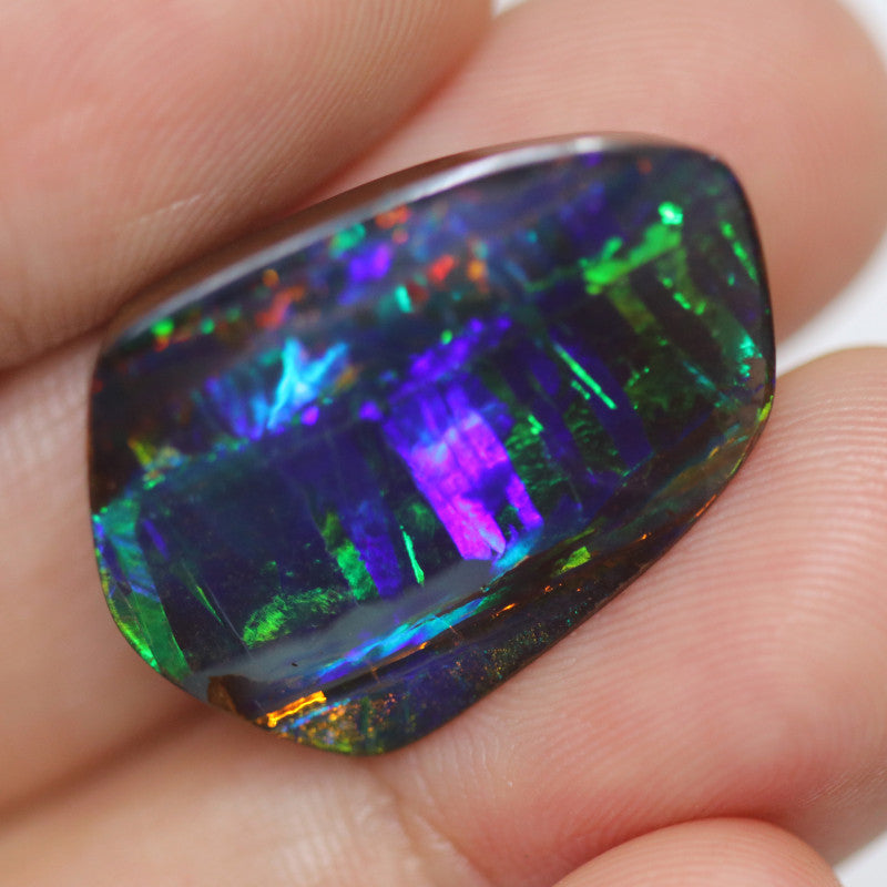 27.97 cts Boulder Opal