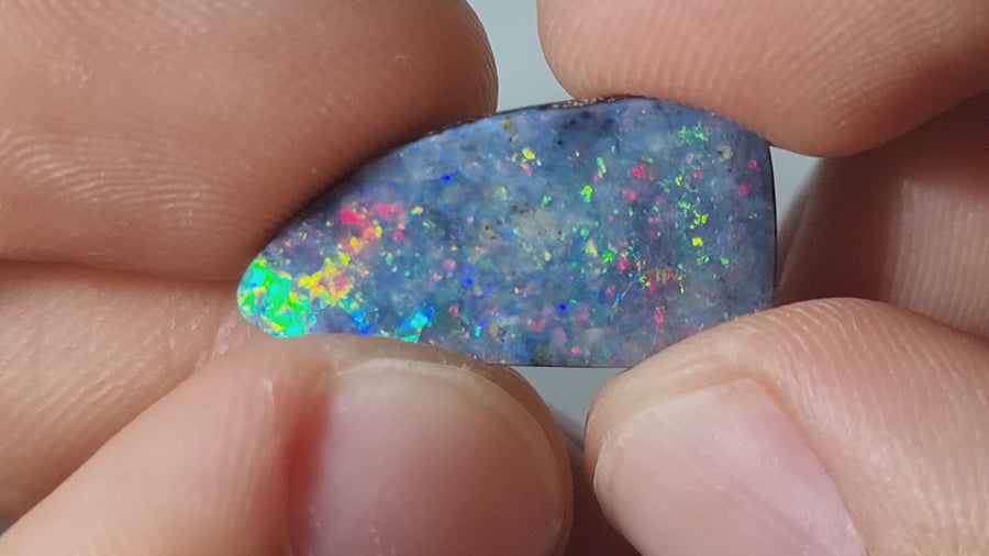 9.80 Ct großer Australischer Boulder Opal
