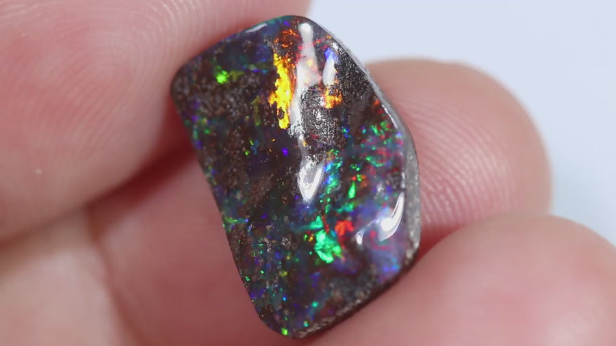 6.86 Cts Boulder Opal